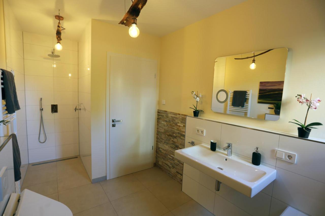 Apartamento Rhein Lounge Urmitz Exterior foto